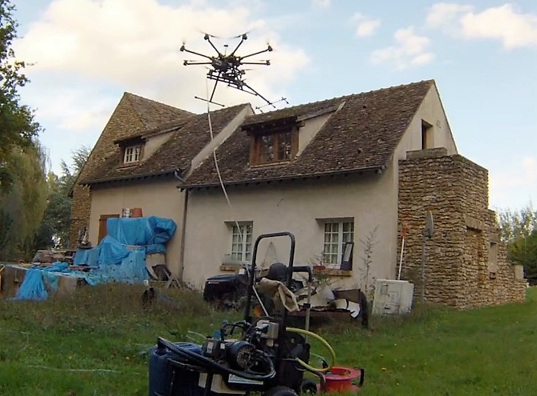 Nettoyage de façade par drone spécialisé en Haute-Normandie